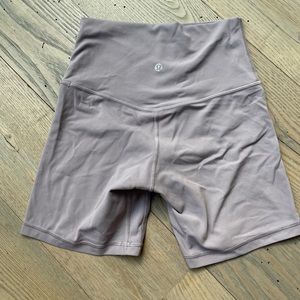 Lululemon align short